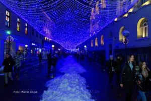 Novogodišnja čestitka obasjaće neboder u centru Banjaluke