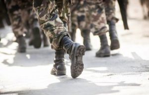 Premijer “popušta” pred pritiscima: Istraga zbog sve više samoubistava u vojsci