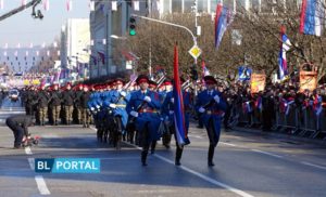 FOTO – U Banjaluci održan svečani defile povodom Dana RS