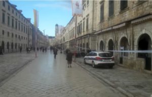 Dubrovnik: U stanu pronađeno troje mrtvih i jedna ranjena osoba