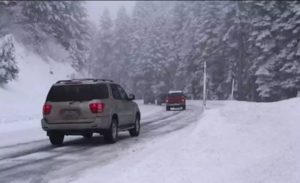 AMS RS: Zbog snijega saobraćaj se odvija usporeno i otežano