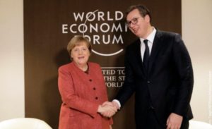 Vučić s Merkelovom u Davosu