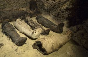 Veliko otkriće arheologa – pronađena faraonska grobnica sa 50 mumija