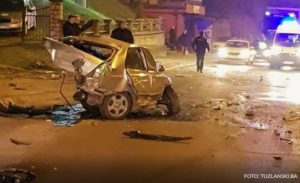 Pijana djevojka za volanom izazvala stravičnu nesreću u Tuzli