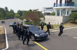 VIDEO – Ko su ljudi koji čuvaju Kim Džong Una?