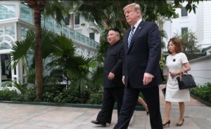 Tramp se sreo sa Kimom, prešao granicu između dve Koreje