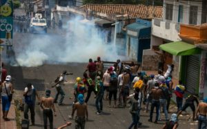 Venecuela na rubu građanskog rata