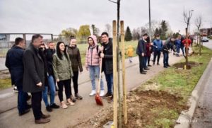 Nova „Aleja maturanata“ uljepšavaće banjalučko naselje Lazarevo