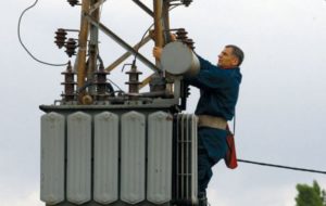 Ekipe Elektrokrajine izlaze na teren: Nekoliko ulica i naselje u Banjaluci bez struje