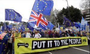 VIDEO – Demonstracije u Londonu, traži se novi referendum o Bregzitu
