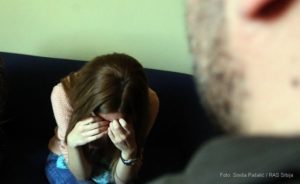 Ljekarski pregled potvrdio polno nasilje nad kćerkom: Raspisana potjernica za ocem-monstrumom iz Banjaluke