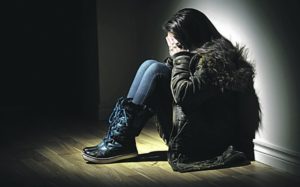 Pedofil iza rešetaka: Muškarac (32) osumnjičen da je silovao maloljetnicu