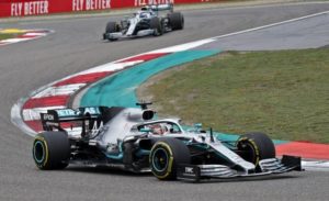 Hamilton slavio na Velikoj nagradi Kine