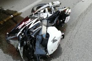 Motociklista sletio s puta i poginuo
