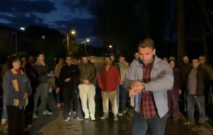“Naselje će biti poplavljeno”: Stanivuković sa mještanima Kuljana na ulici, traže hitno reagovanje nadležnih