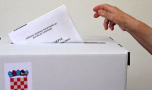 Najveći broj glasova u Hrvatskoj odnijeli HDZ i SDP