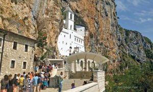 U manastiru Ostrog pomen za stradale u “Oluji”