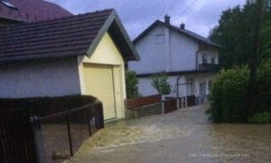 Izlile se rijeke u Prijedoru, poplavljeno 200 objekata