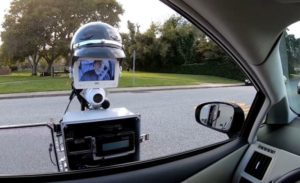 VIDEO – Pogledajte kako izgleda kad vas zaustavi “robocop”