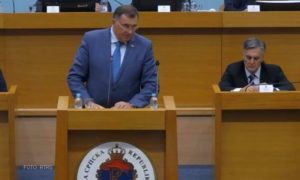 Dodik oštro na početku sjednice: Sporazum BiH i Velike Britanije veoma štetan za Srpsku