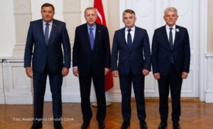 Beograd – Vučić i Erdogan domaćini trilateralnog samita na kojem učestvuju članovi Predsjedništva BiH