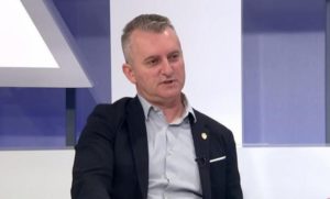 Karamatić: “Uđe li BiH u NATO, Bošnjaci će morati da bombarduju muslimane”