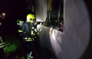 Banjalučanin palio odjeću pa zapalio kuću i zadobio povrede