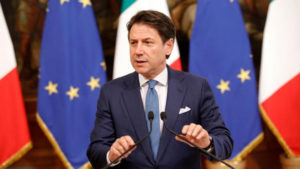 “Ovo je neprihvatljivo”: Italijanski premijer ljut zbog odlaganja isporuka vakcina