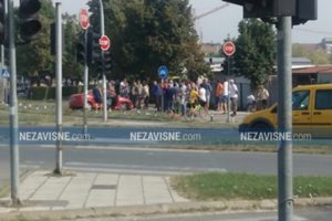 Nezgoda kod banjalučke pijace, automobilom uletio na trotoar