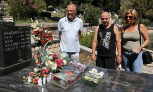 Alen Glavović na grobu Srđana Aleksića: Njegov sam dužnik do kraja života