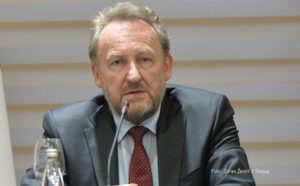 Izetbegović o dešavanjima u Crnoj Gori: Ono što radi SPC nikome nije donijelo nikakvog dobra