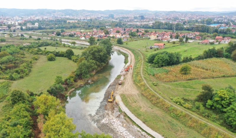 Česma – Veliki radovi na sanaciji nasipa na Vrbanji i Vrbasu