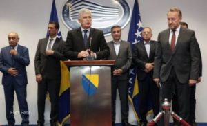 Čović i Izetbegović: Izlaz je u Sporazumu kojeg smo potpisali