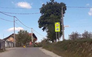 Postavljeni „treptači“ u naselju Priječani