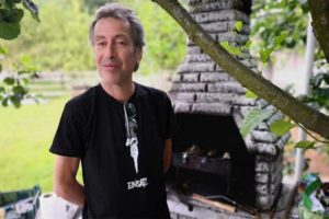 Preminuo poznati sarajevski muzičar Amir Bjelanović Tula