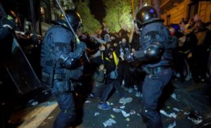 U sukobu policije i demonstranata u Kataloniji povrijeđene 74 osobe