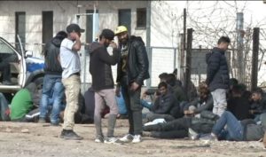 Grad Bihać prestaje pružati pomoć migrantima u kampu Vučjak