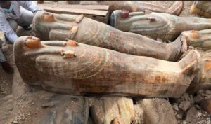 FOTO – Pronađeno više od 20 zapečaćenih sarkofaga „kako su ih stari Egipćani ostavili“