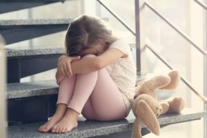 Doživotne traume: Djevojčicu navodno seksualno zlostavljali otac i djed