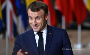 Makron imenovao novu Vladu Francuske: U kabinetu 17 žena i 14 muškaraca