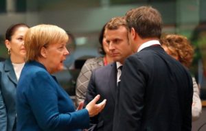 Merkel i Makron: EU da se pripremi za naredni talas virusa korona