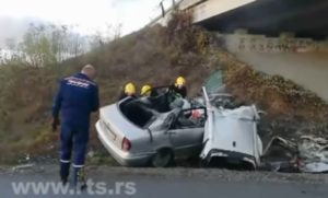 VIDEO – Teška saobraćajna nesreća u Srbiji, poginuo vozač kod Požege