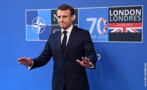 Ljudi će morati ostati u kućama: Makron objavio da će od petka ponovo biti blokada u Francuskoj