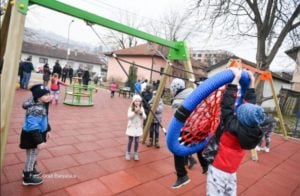 Novo dječije igralište u naselju Lazarevo