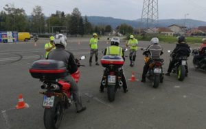 Jake motocikle zabraniti neiskusnim vozačima