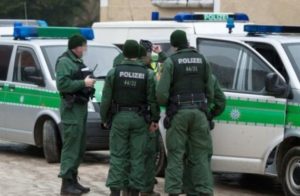 Srpkinje iščupale sef iz zida težak 100 kg: Njemačka policija digla helikoptere