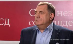 VIDEO – Dodik: Nema predaje kasarni i nema puta u NATO