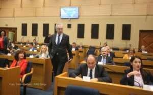 Šarović: Ne treba govoriti o referendumima i secesijama