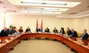 Varnice između opozicije i SNSD zbog zakona o sudijama Ustavnog suda BiH