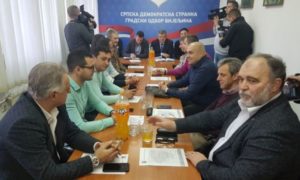 Izvršni odbor GO SDS Bijeljina podržava Mićića i sporazum sa SNSD: Šarović najavio isključenje iz SDS-a